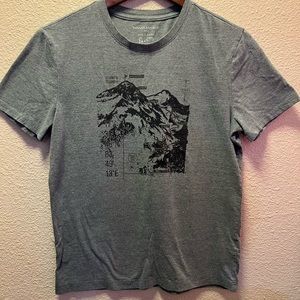 Banana Republic Men’s Tee